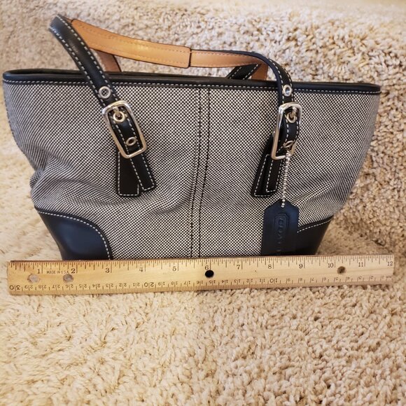 Coach Hampton Mini Market Tote - Picture 4 of 6